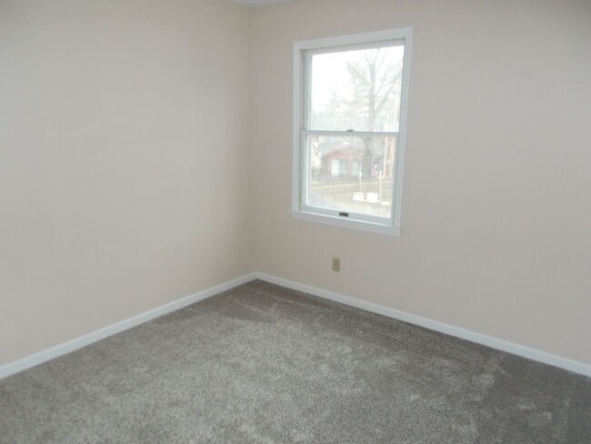 Building Photo - Welcome to this Stunning and Expansive 3 B...