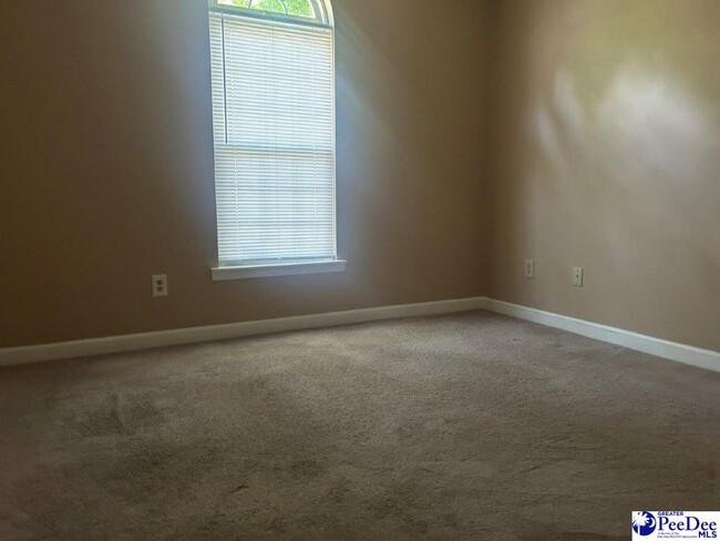 Building Photo - 1334 Cabrillo Dr