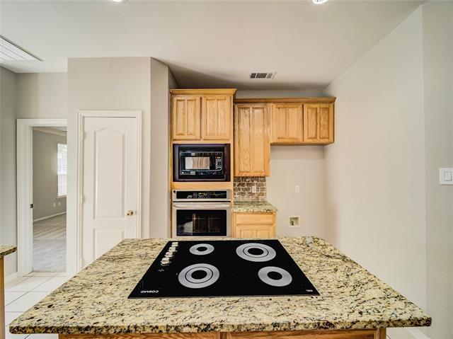 Building Photo - 4618 Devonshire Dr