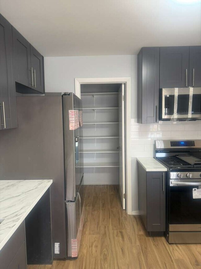 Building Photo - 287 Pembridge Ln