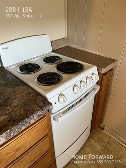 Building Photo - 552 Vine St