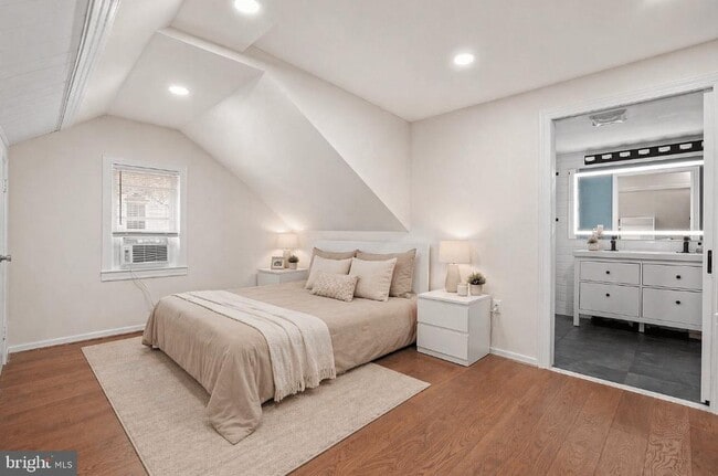 Building Photo - 1406 F St