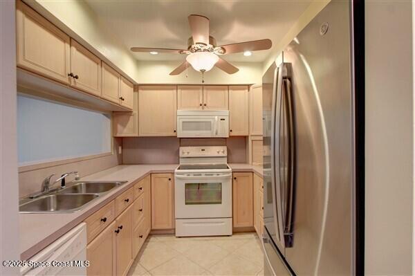 Building Photo - 433 Hawthorne Ct