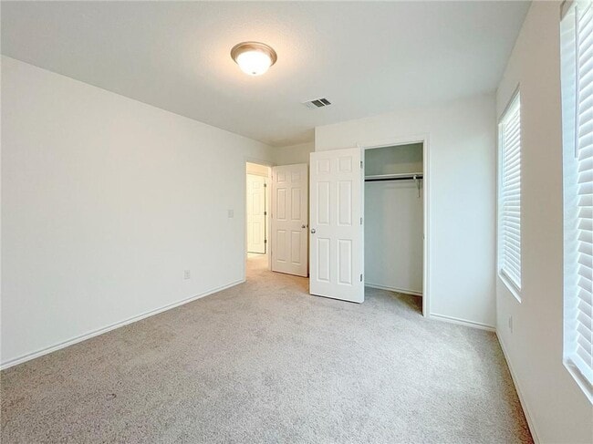 Building Photo - 13017 Titanium St