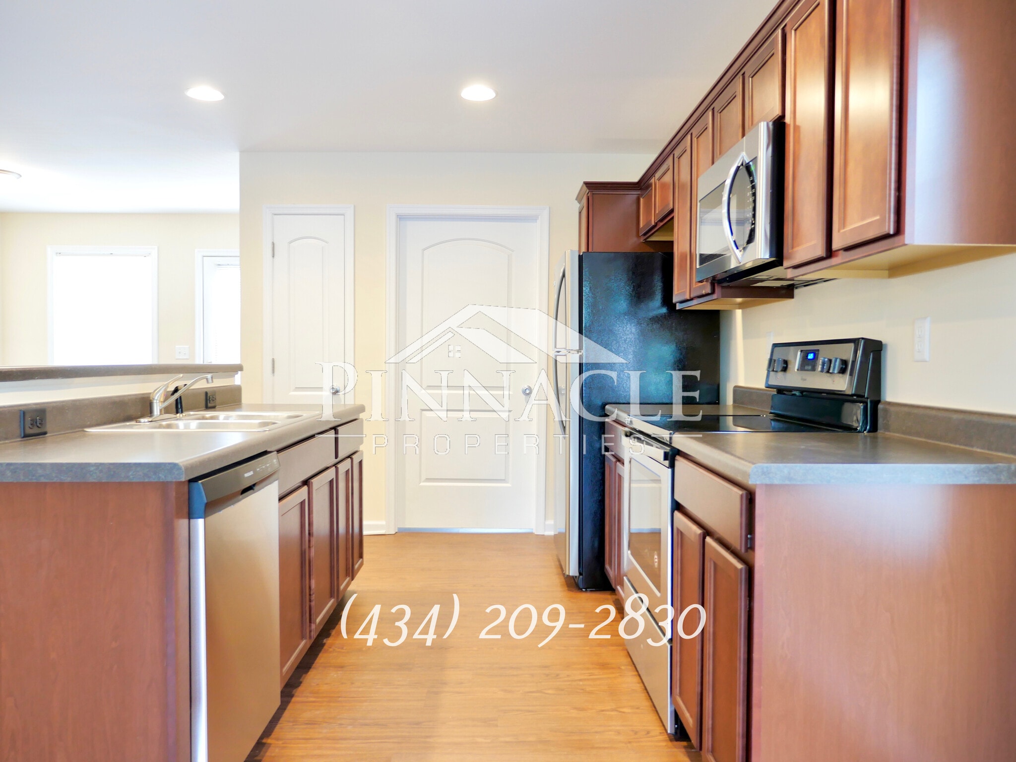 Building Photo - 2313 Acorn St