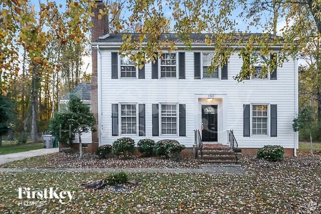 Building Photo - 8300 Nathanael Greene Ln