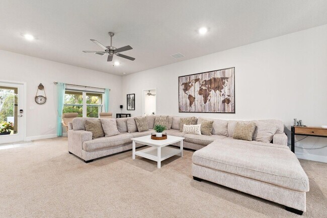 Building Photo - 8324 Amalfi Cir