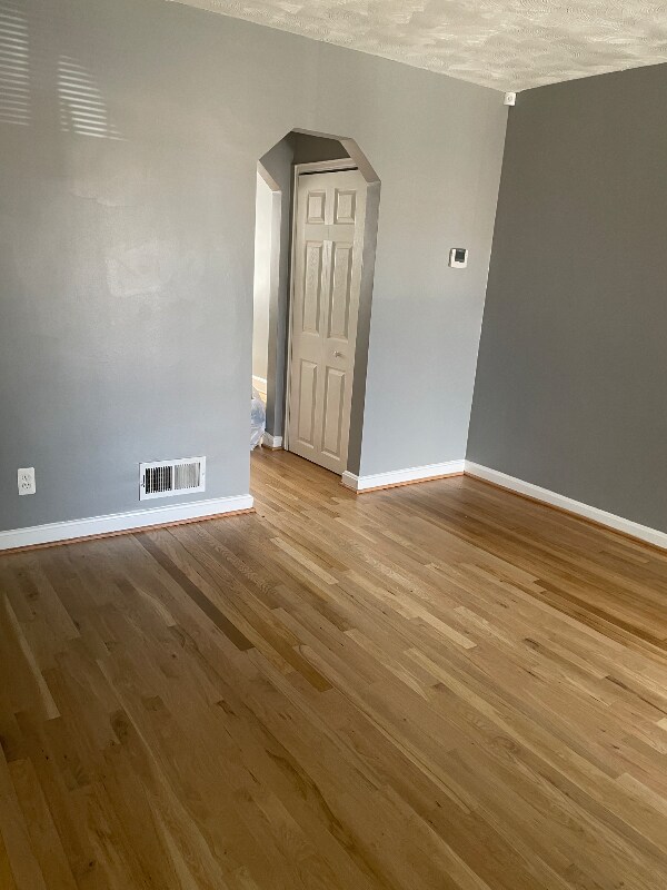 Building Photo - 1608 Inverness Ave