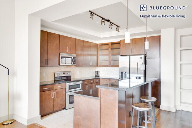 Building Photo - 816 Acoma St