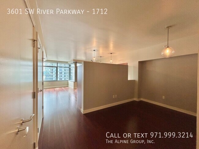 Building Photo - 3601 S River Pkwy