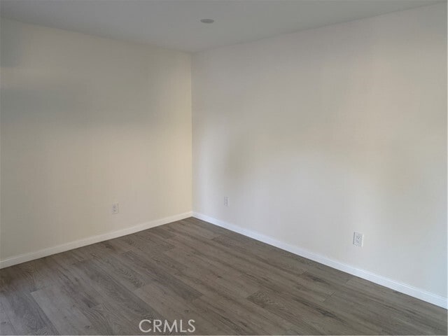 Building Photo - 857 W Edgehill Rd