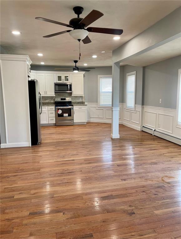 Building Photo - 44 Maple Ave