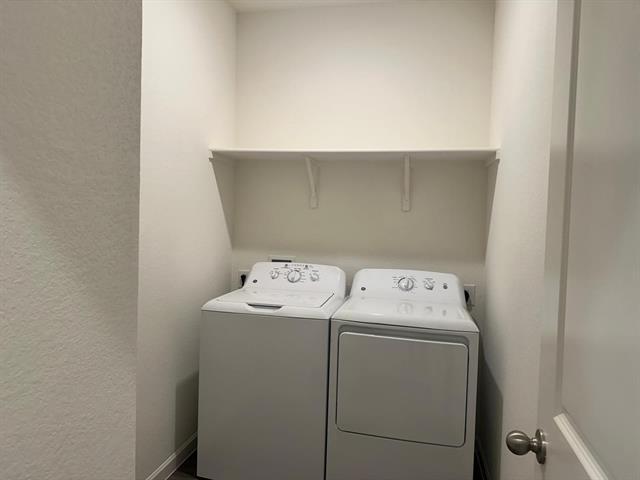 Building Photo - 4423 Marigold Dr