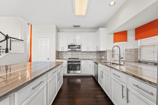 Building Photo - 21231 Rush Hollow Ct