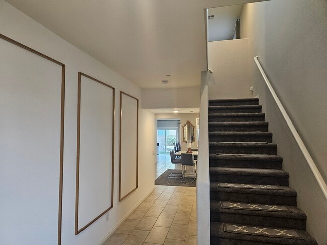 Building Photo - 10754 Hickam Ave