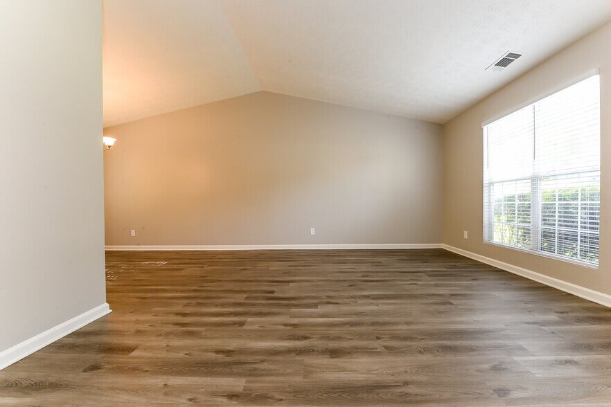 Building Photo - 6394 Alford Cir