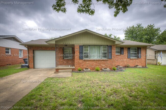 Primary Photo - For Lease | Tulsa | 3 Bedroom, 1 Bath | $1...