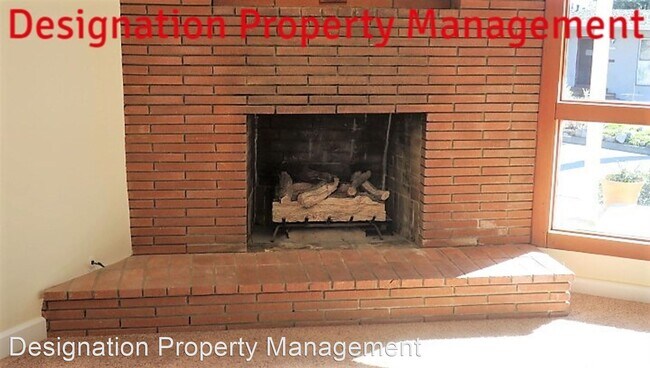 Building Photo - 3 br, 2 bath House - 4377 El Prieto Road