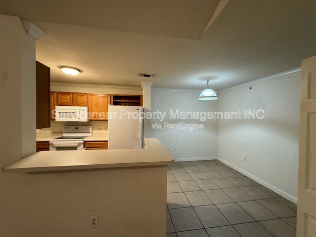 Building Photo - 18320 Bridle Club Dr