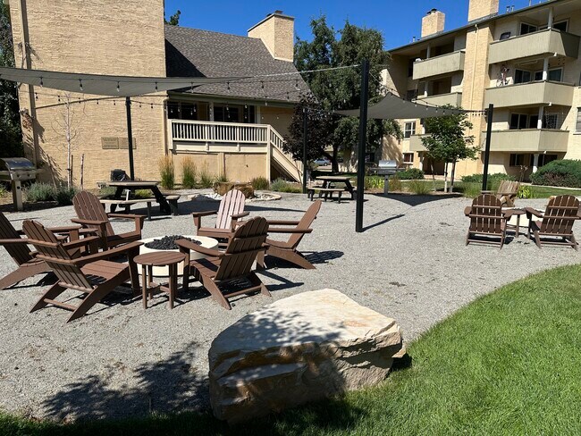 Fire Pit, Grills and Picnic Tables - 3035 Oneal Pkwy
