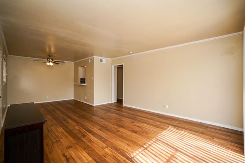 Building Photo - 820 Gentleman Rd