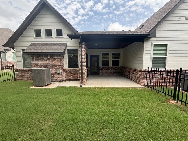Building Photo - 4113 Abbey Pk Dr
