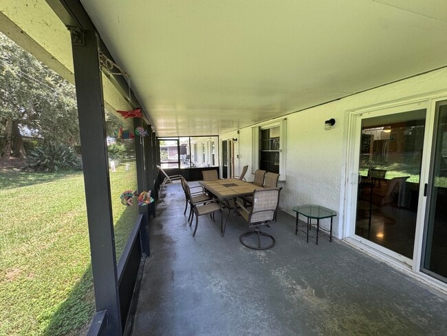 Building Photo - 6280 Dusenburg Rd