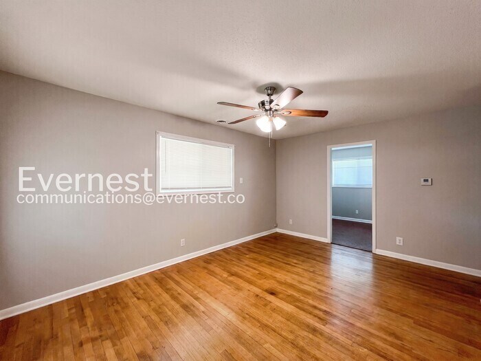 Building Photo - 8297 Baldwyn Cove