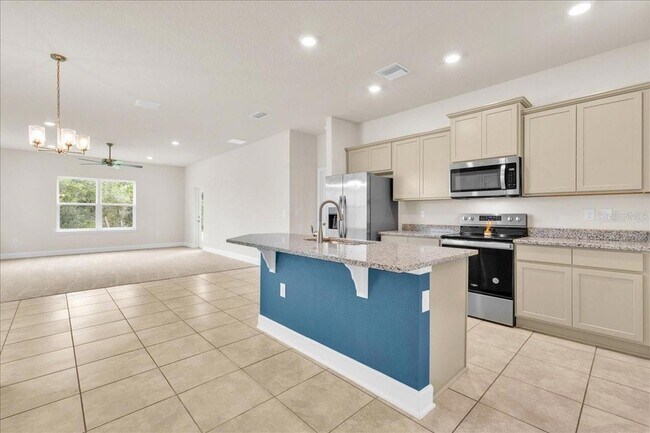 Building Photo - 3687 Sagefield Dr