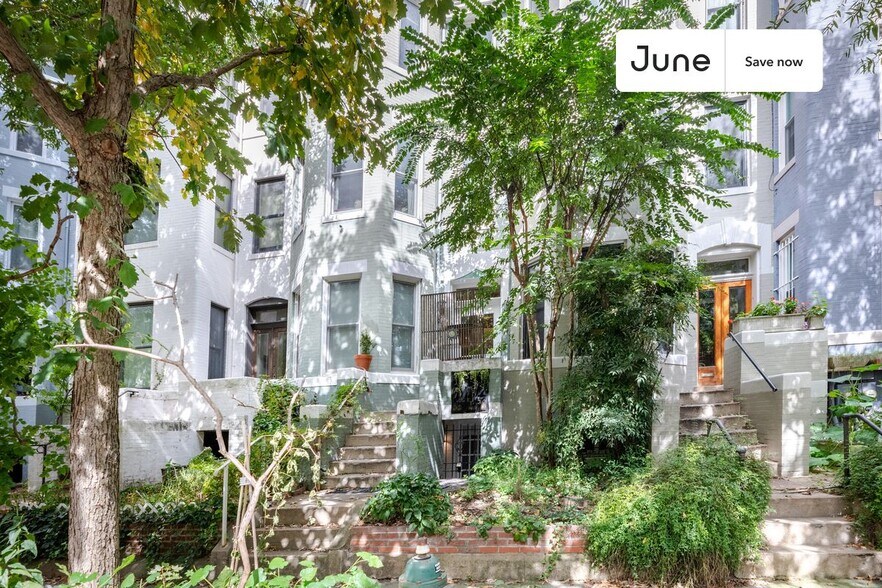 Building Photo - 1835 Mintwood Pl NW