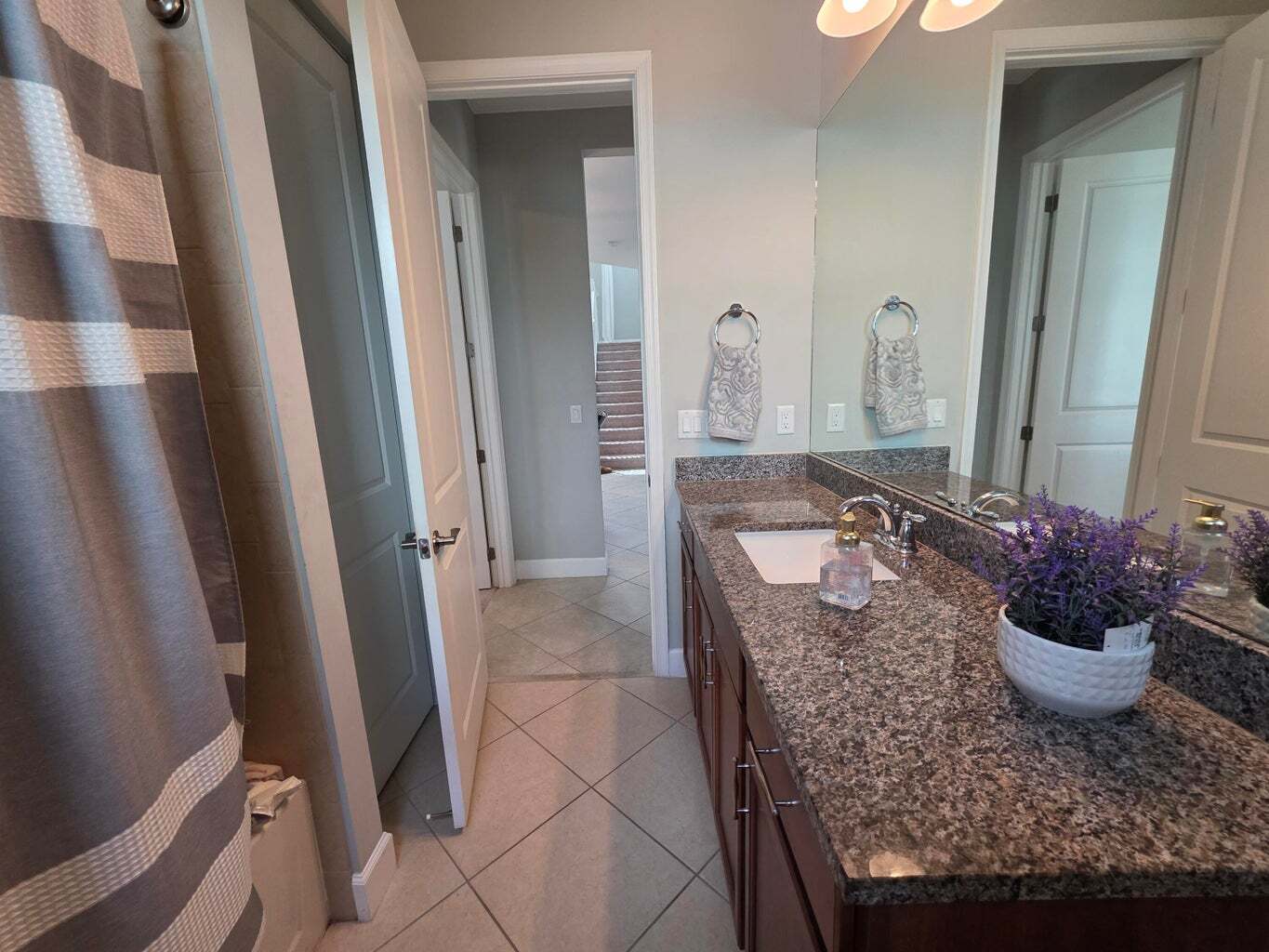 Building Photo - 16007 Whippoorwill Cir