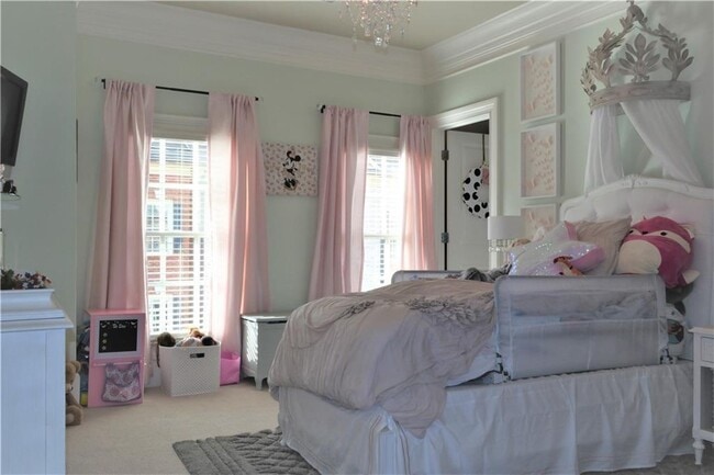 Building Photo - 3475 Roxboro Rd NE