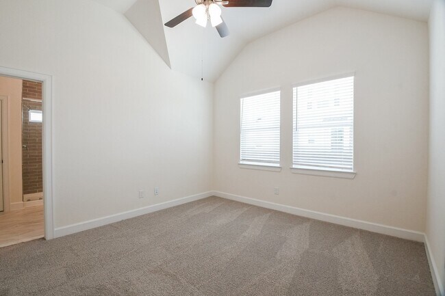 Building Photo - 11416 Lucky Fls Dr