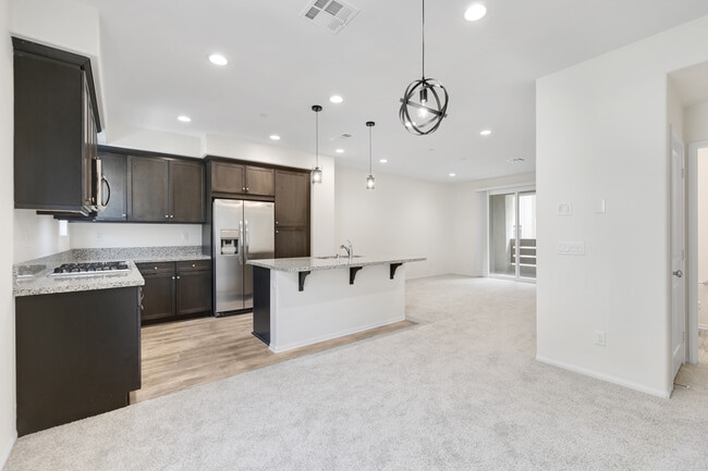 Building Photo - 7398 Solstice Pl