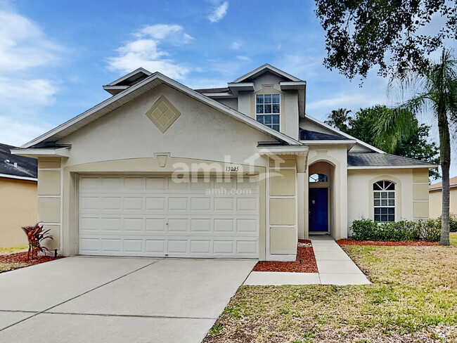 Building Photo - 13025 Waterbourne Dr