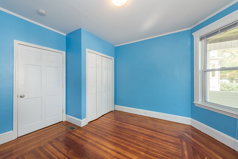 Building Photo - 46 Hobson St