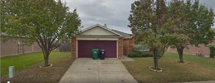 Building Photo - 4613 Provence Dr