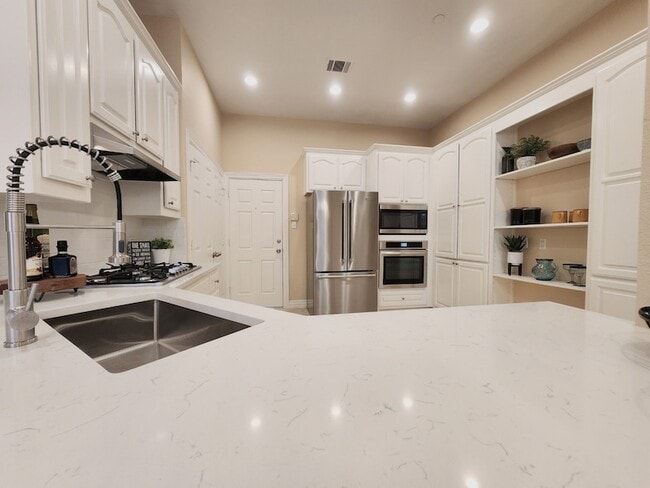 Building Photo - 4121 Juliard Dr