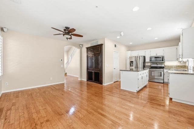 Building Photo - 2031 Bravado St
