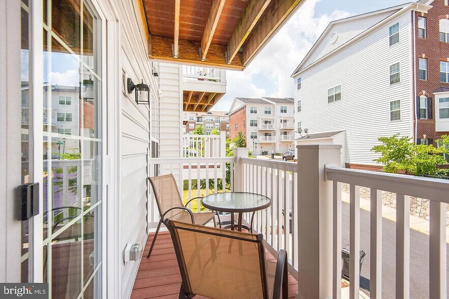 Building Photo - 15240 Torbay Way