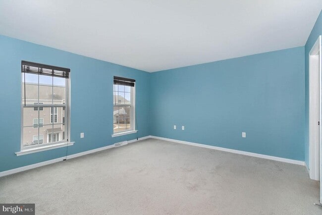 Building Photo - 3038 Meridian Cmns