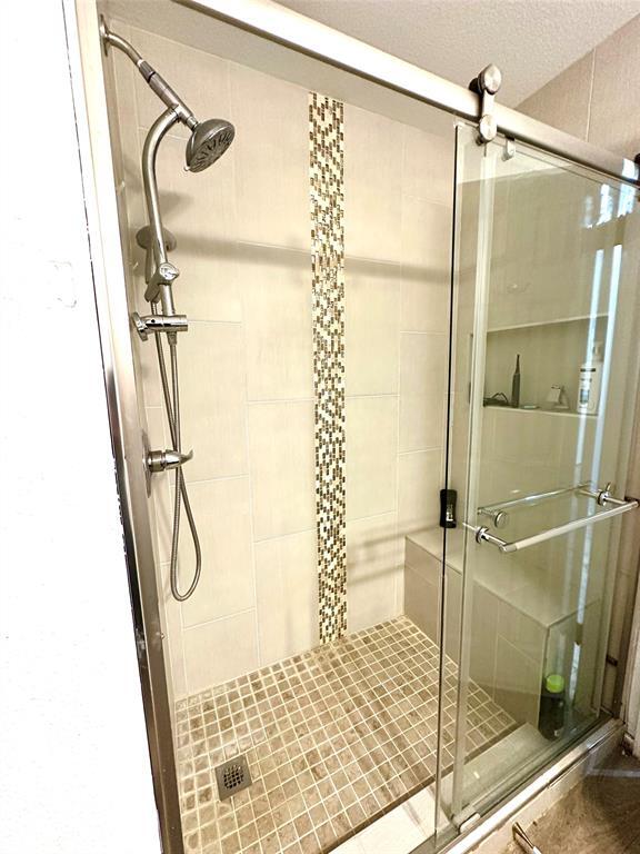 Building Photo - 14901 Babbling Brook Dr