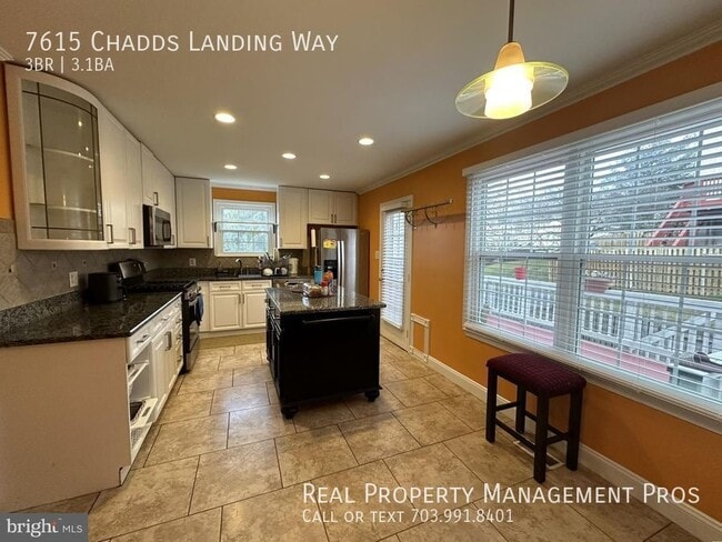 Building Photo - 7615 Chadds Landing Way
