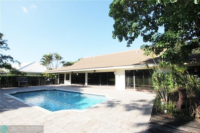 Building Photo - 10134 Boca Woods Ln