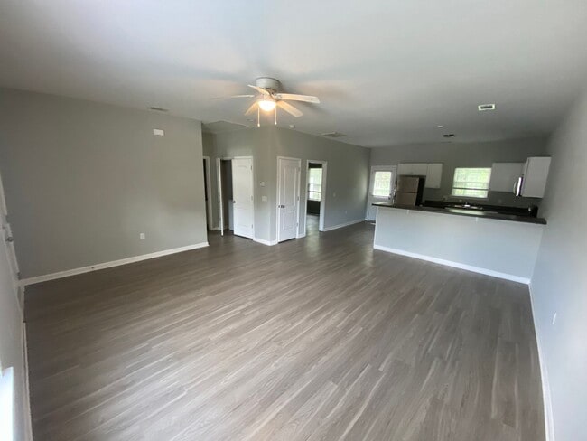 Building Photo - 108 BoniLane Cove