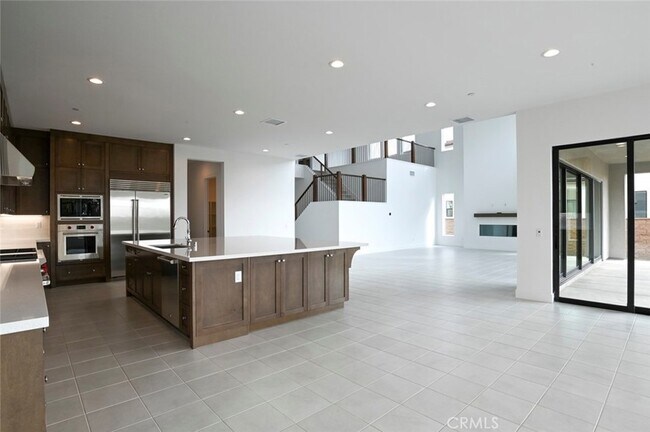 Building Photo - 20552 Edgewood Ct