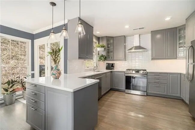 Building Photo - Charming 3bd/2.5bA Home Atlanta Near Emory & CDC w/ Private Fenced Yard in Cul-De-Sac!
