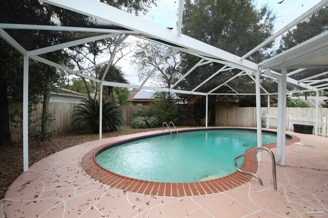 Building Photo - 4206 Lynn Ora Dr