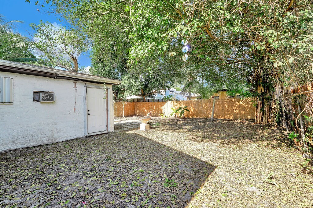 Building Photo - 45 NW 48th St