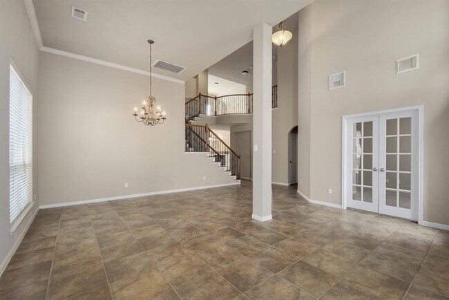 Building Photo - 321 Grafton Ln